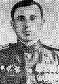 Александр Савельев