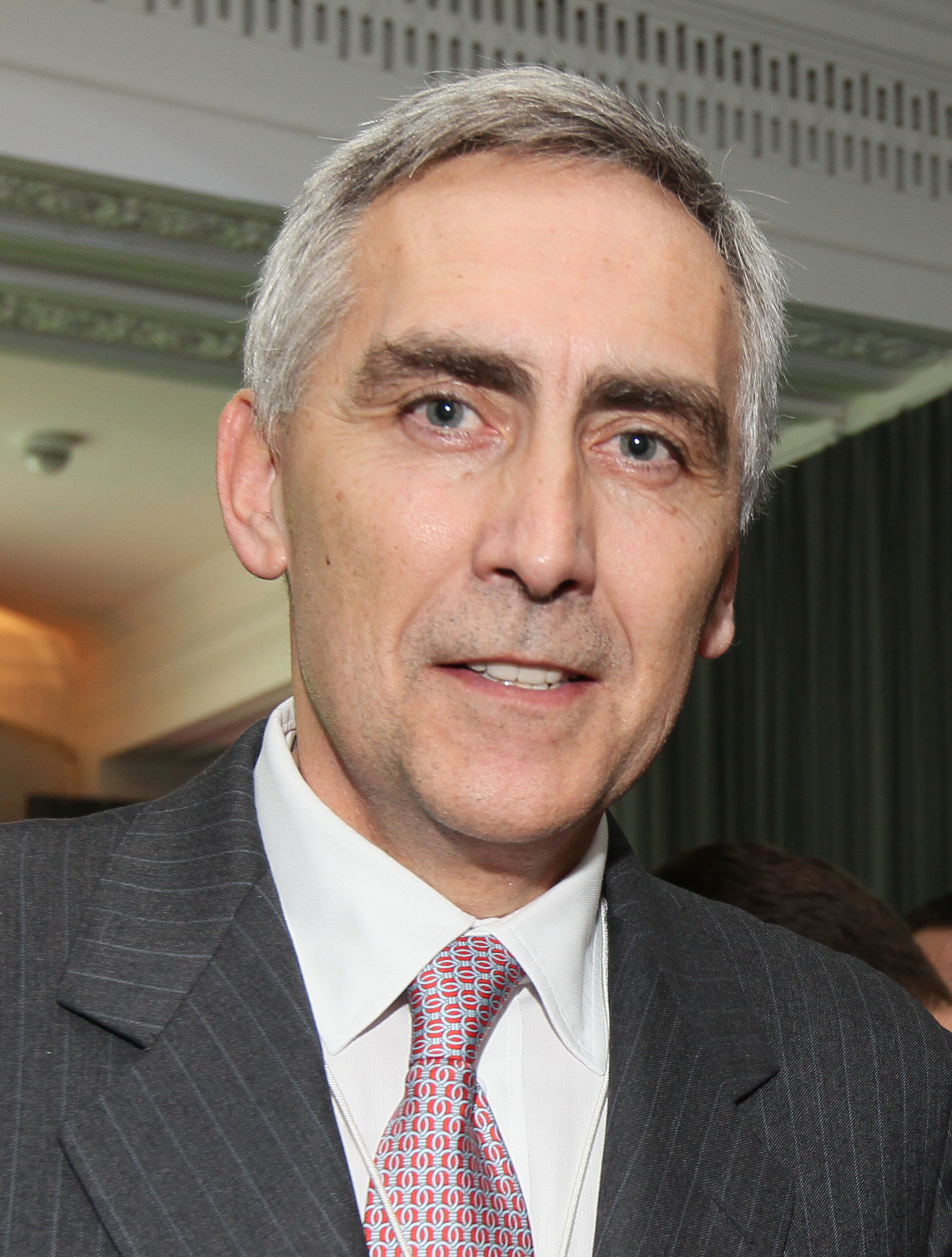 Петер Лёшер