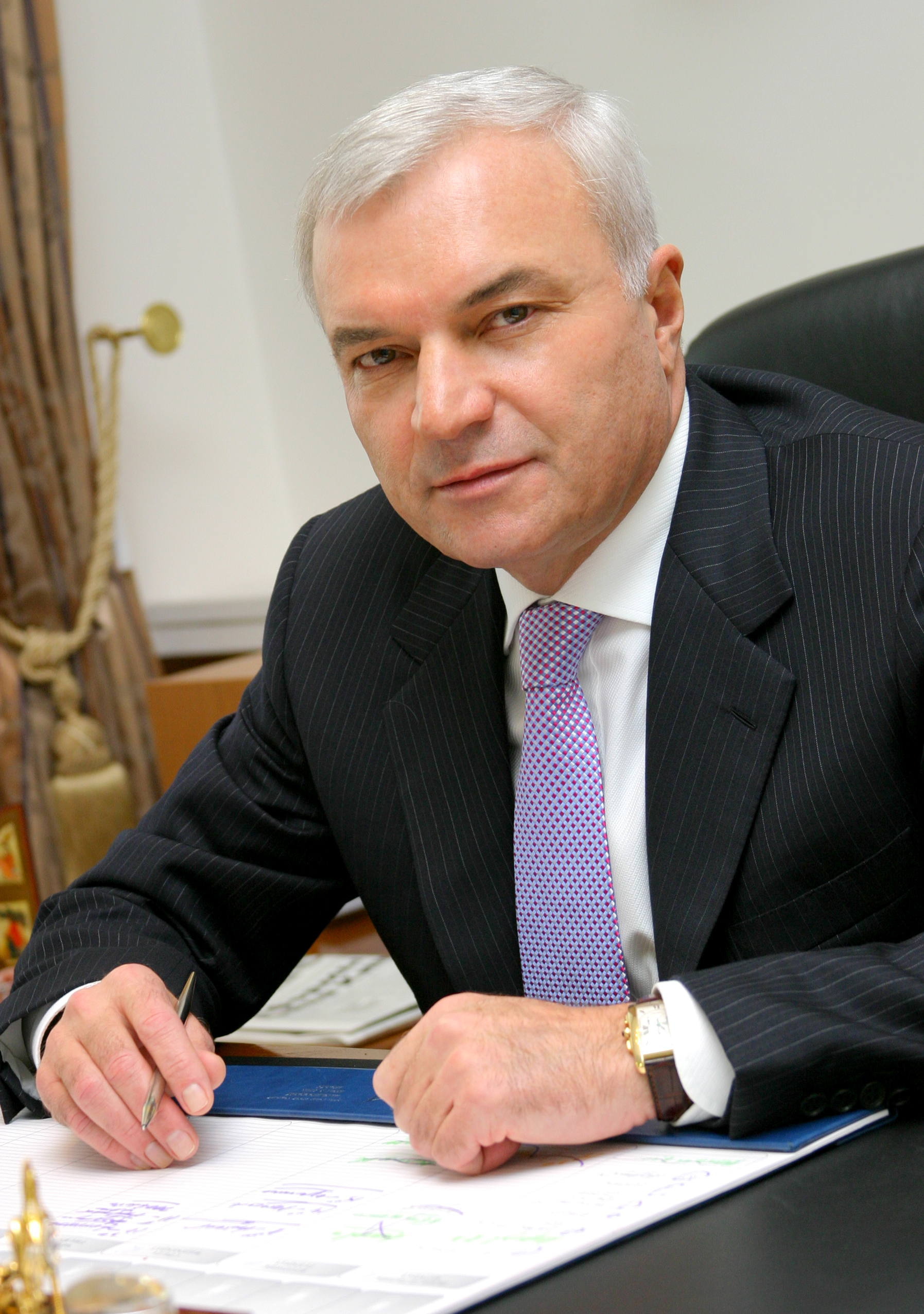 Виктор Рашников